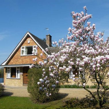 Lake Lodge Front of House